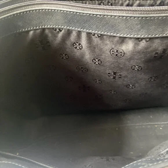 EUC Tory Burch Saffiano Leather - Large Tote Bag - Black - Good condition - Picture 5 of 9